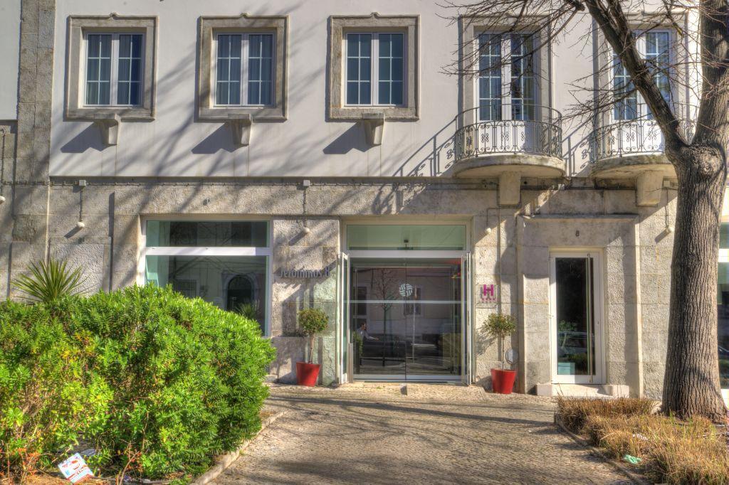 Hotel Jeronimos 8 Lisbon Exterior photo
