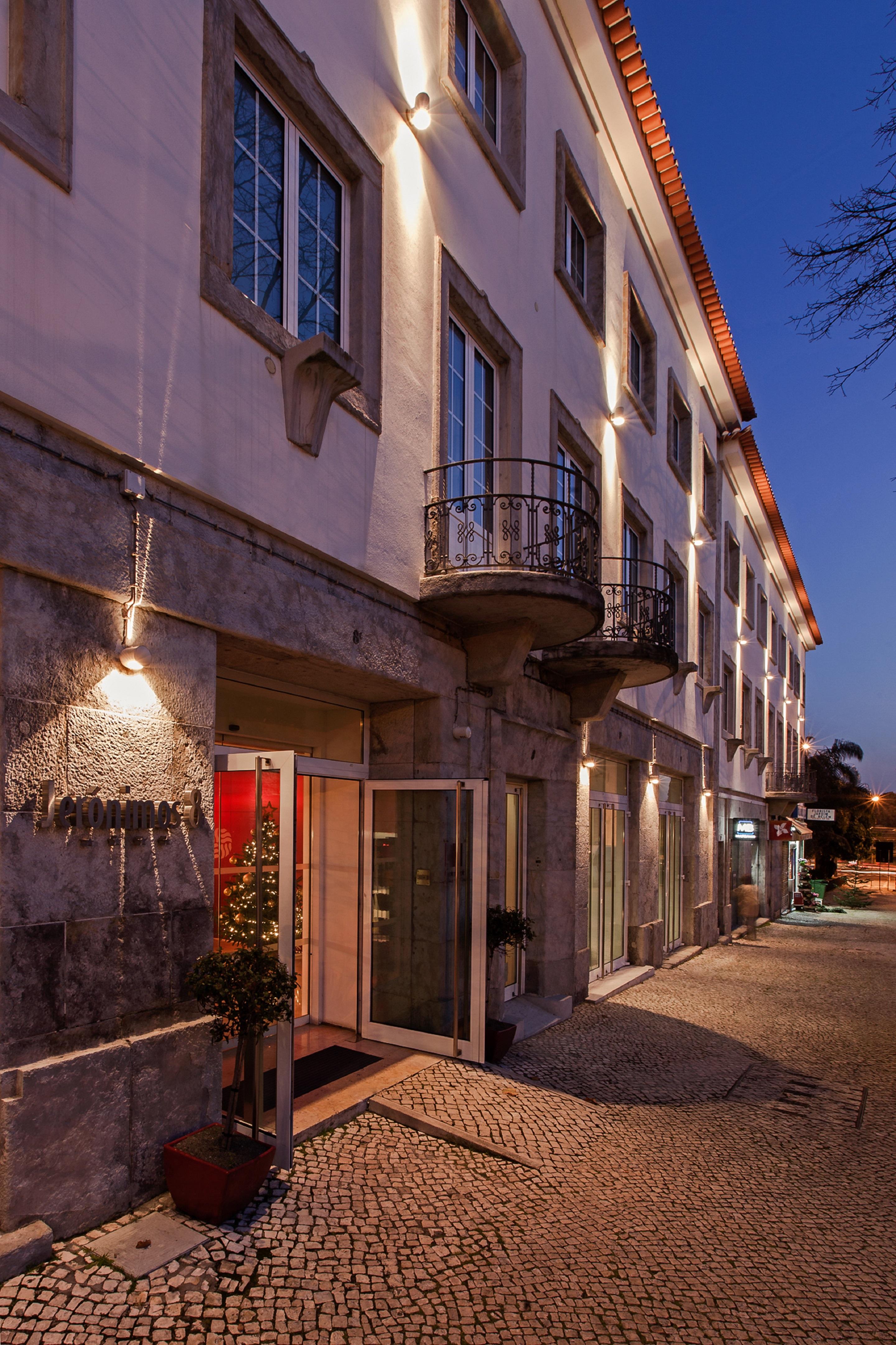 Hotel Jeronimos 8 Lisbon Exterior photo